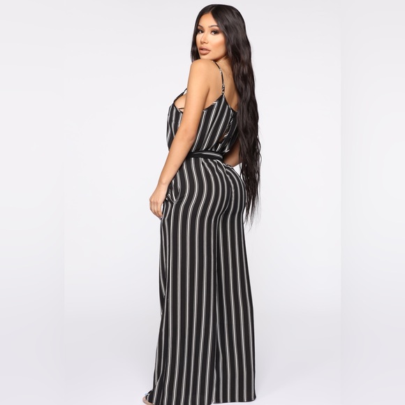 Striped Crepe Knit Tie Waist Jumpsuit - Picture 3 of 6